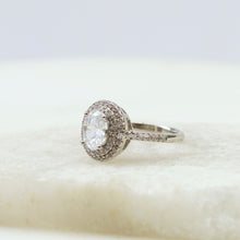 Cargar imagen en el visor de la galería, Anillo Cristal Color Ovalado