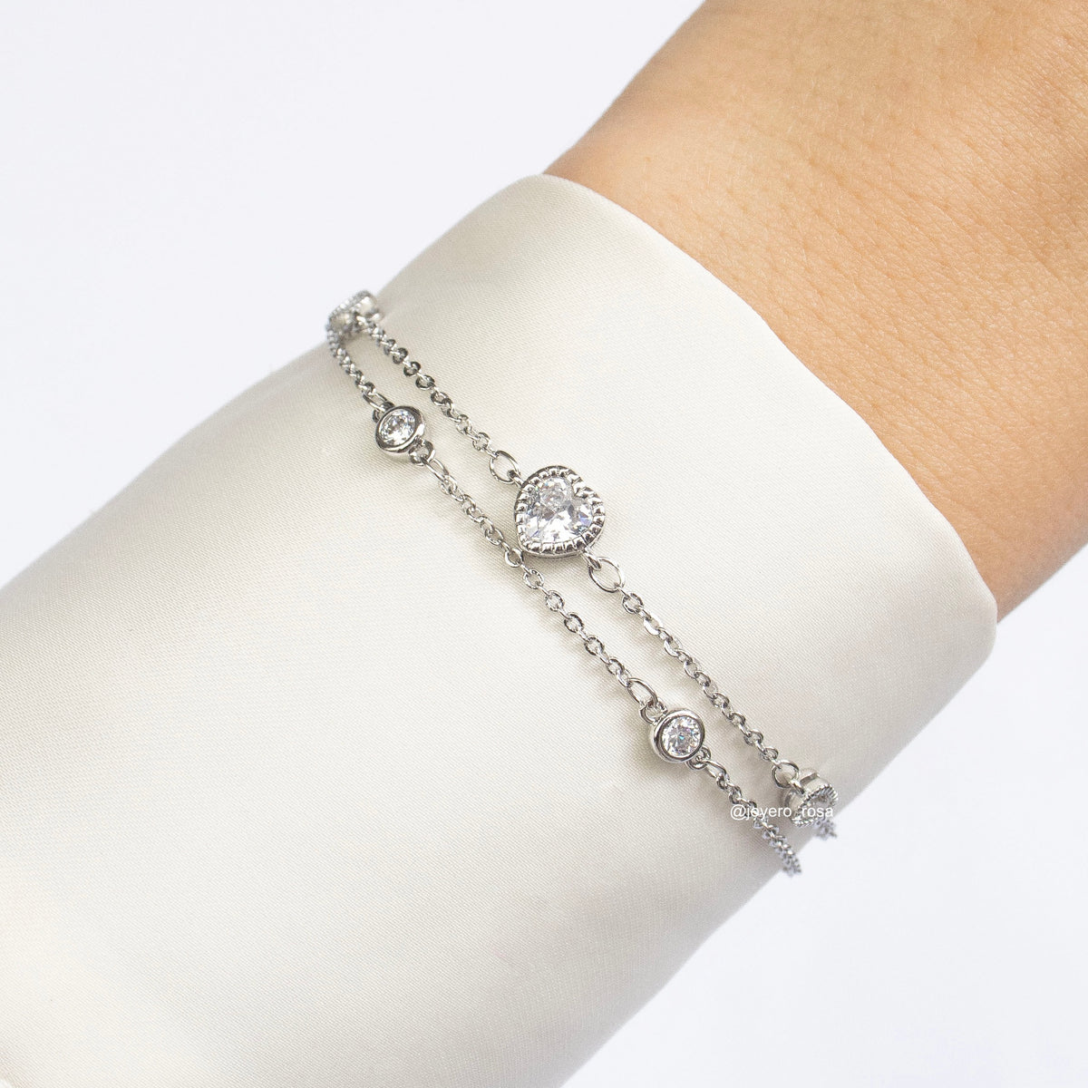 Pulsera Doble Corazones con Cristales