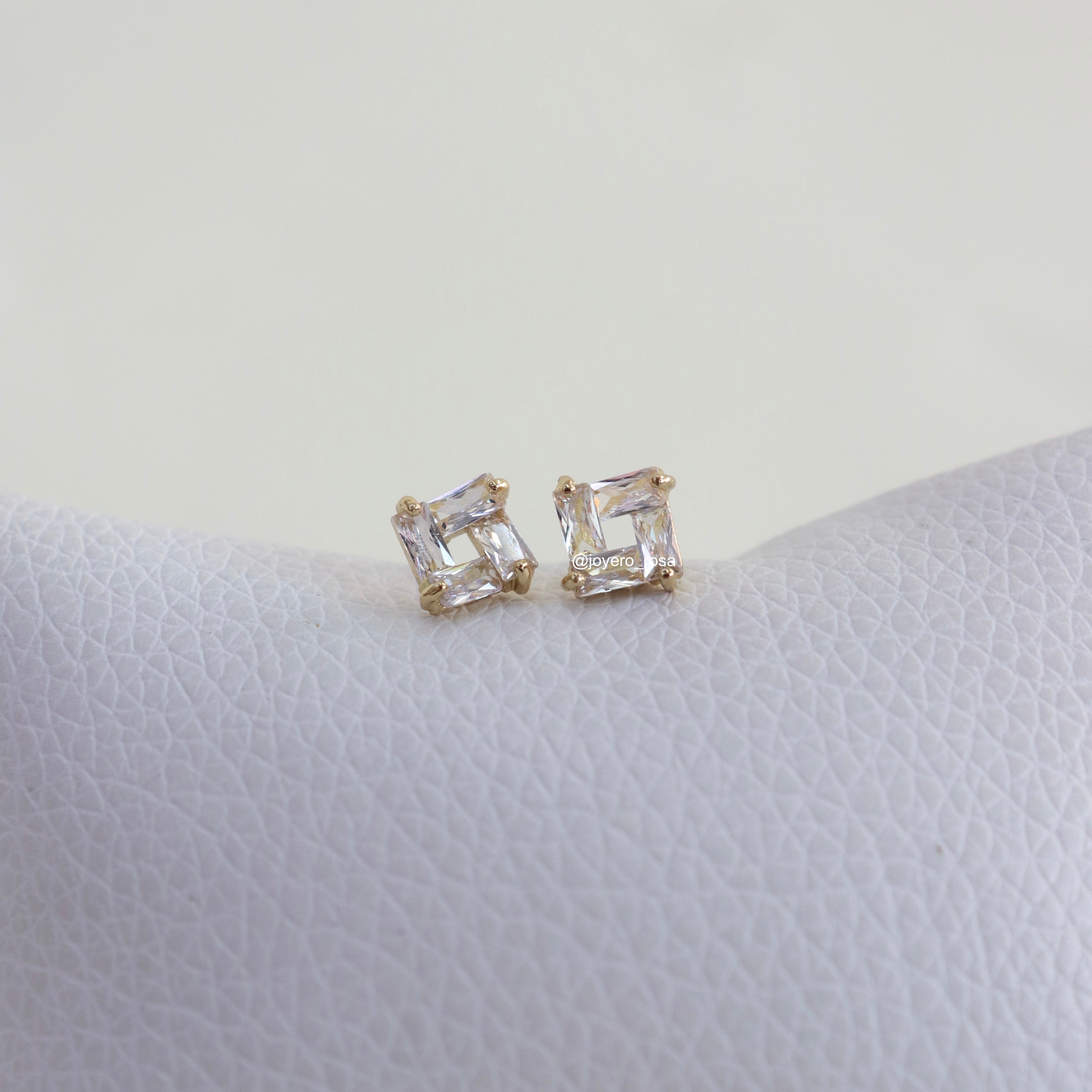 Studs Cristales Baguette