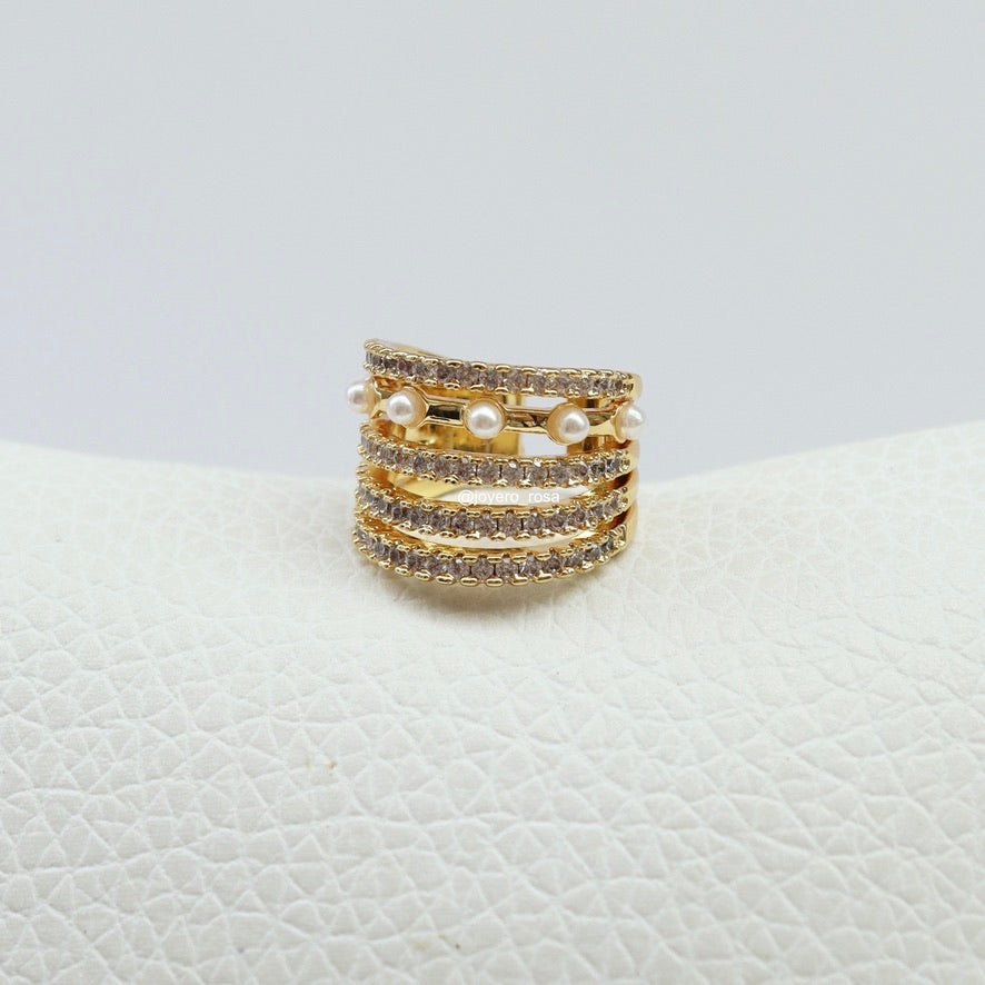 Earcuff Perlas y Brillos