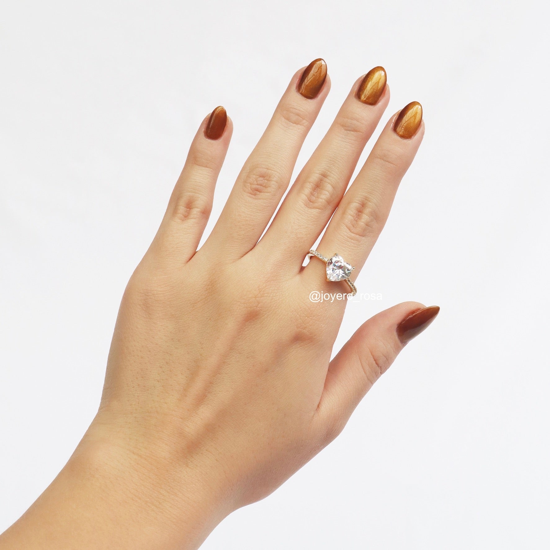 Anillo Corazón con Cristales