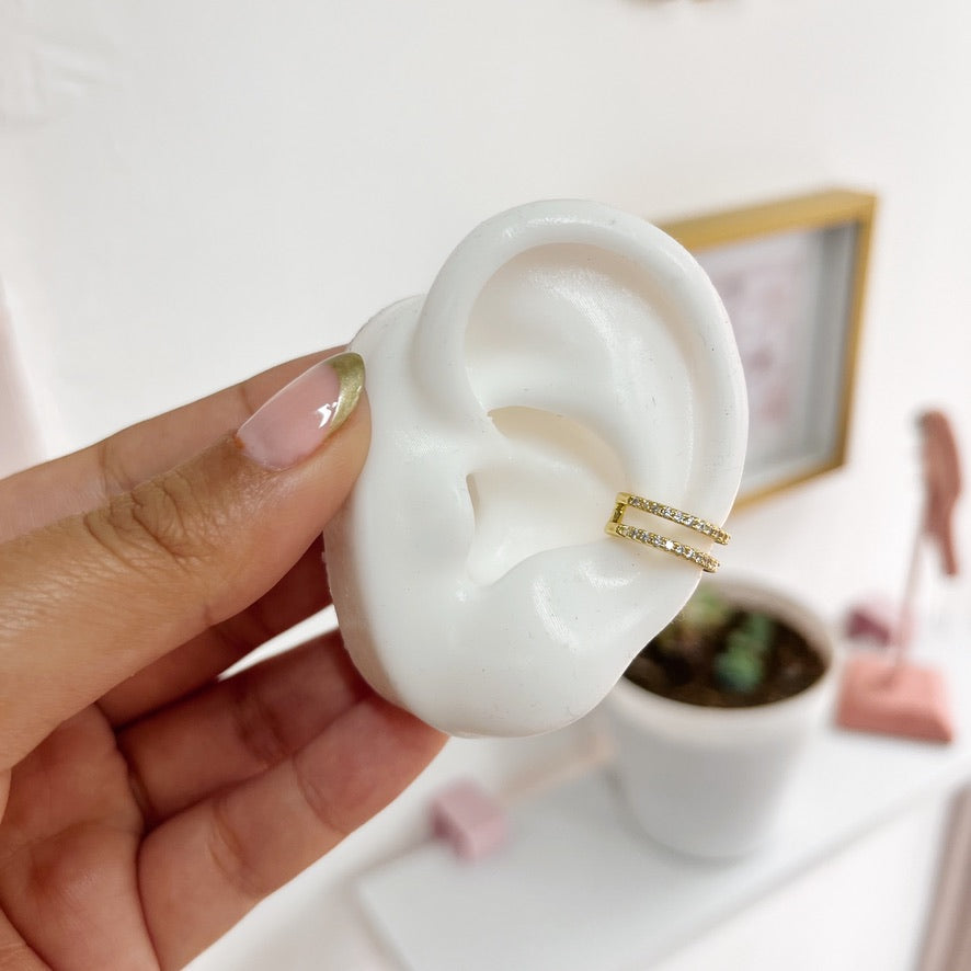 Earcuff Doble Línea de Cristales