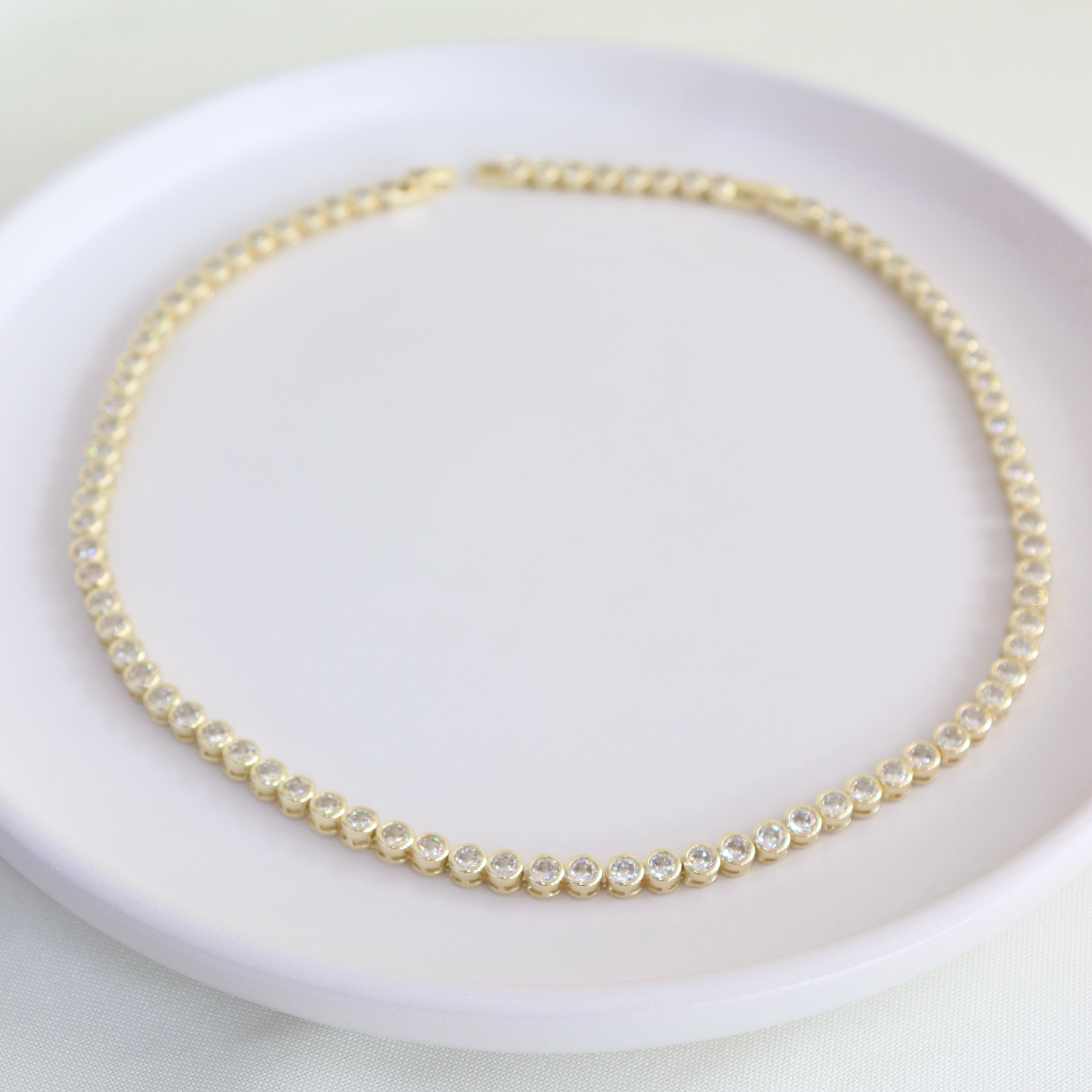 Collar Bezzel
