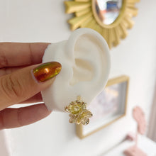 Cargar imagen en el visor de la galería, Semi Hoops Flores
