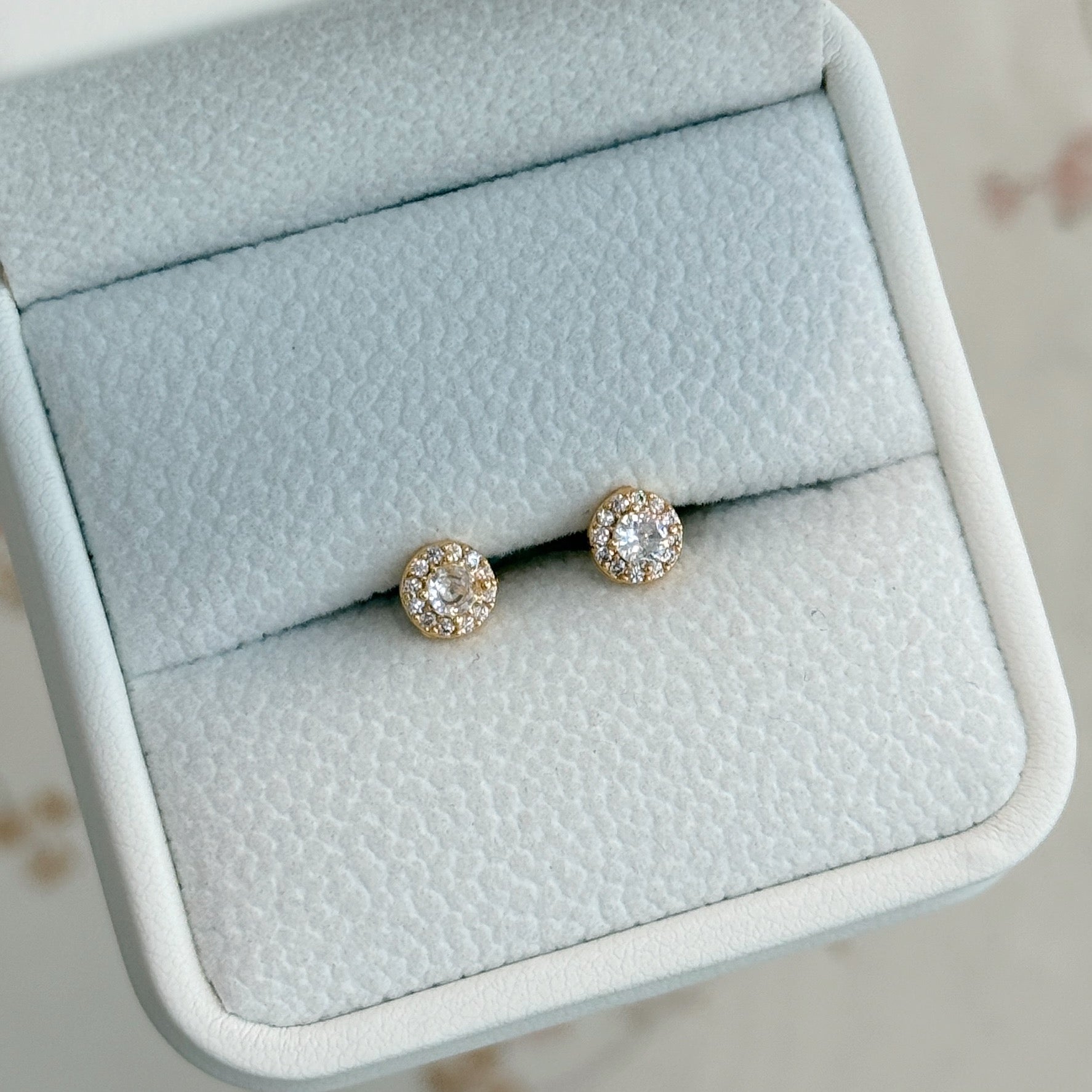 Studs Cristal Cierre Bebé