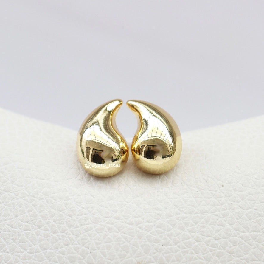 Aretes Gota (Dorado)