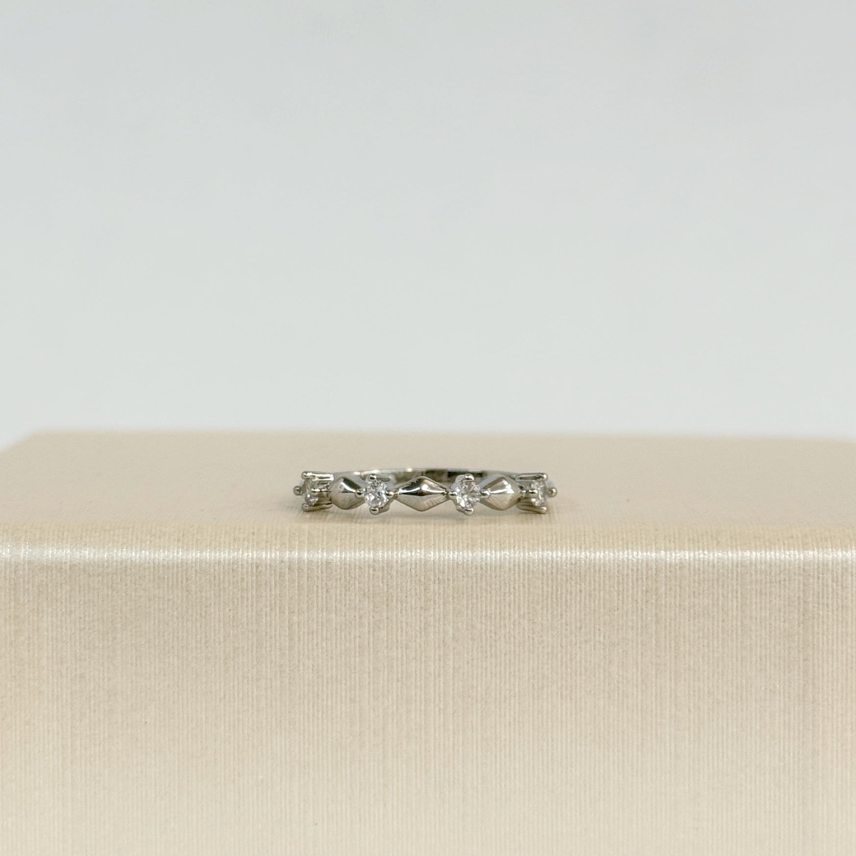 Anillo Cristales