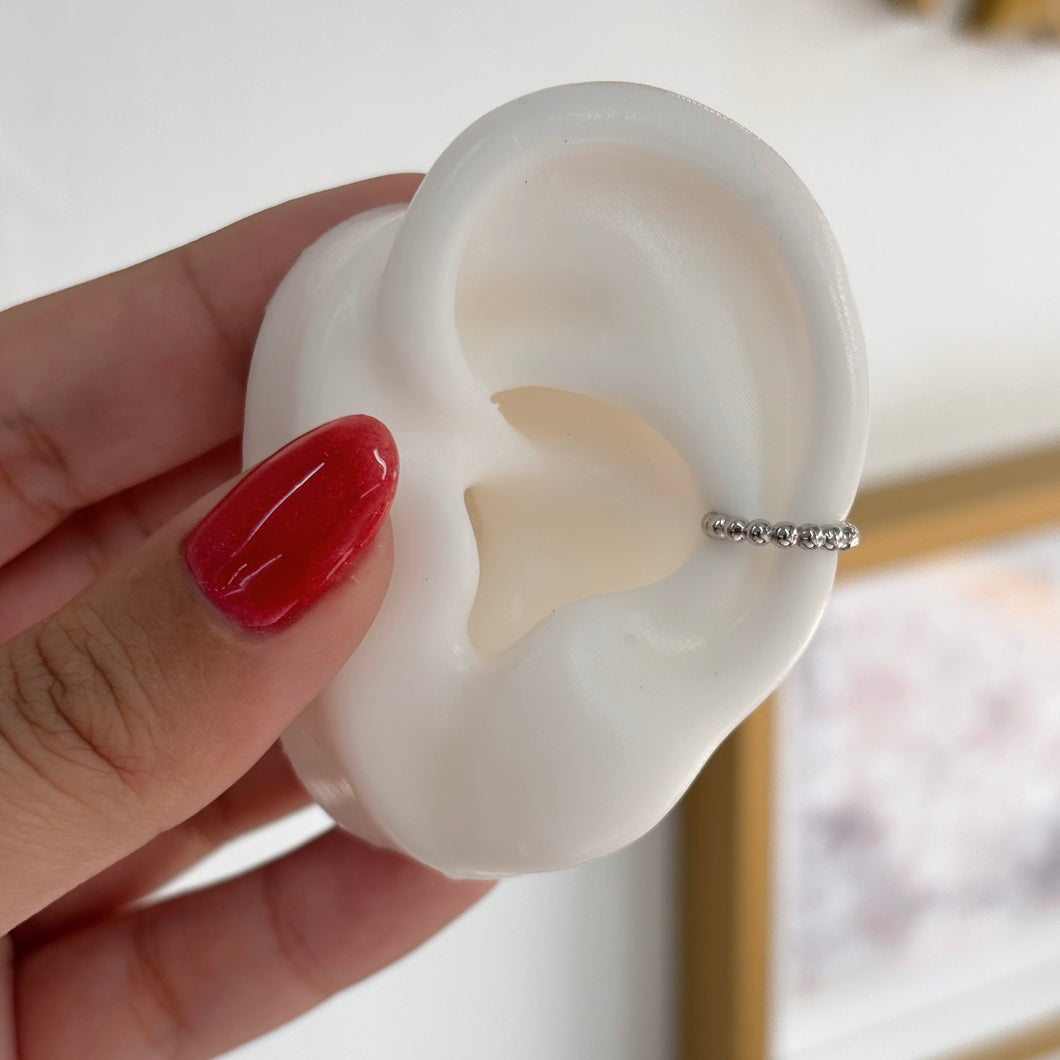 Earcuff Bolitas