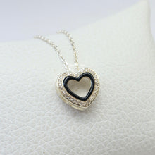 Cargar imagen en el visor de la galería, Collar Corazón

