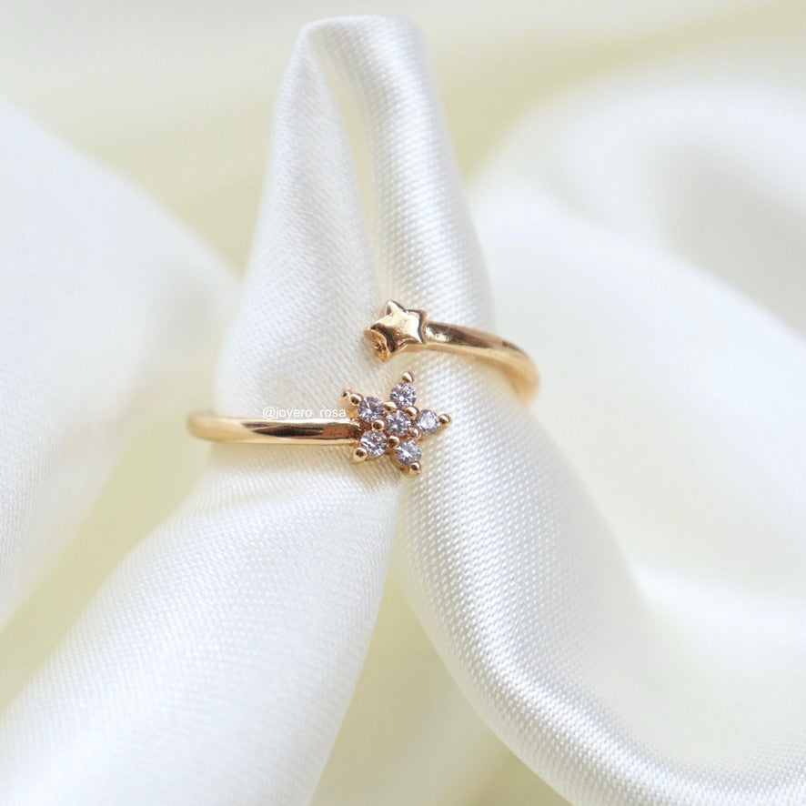 Anillo Flor Estrellita Dorado