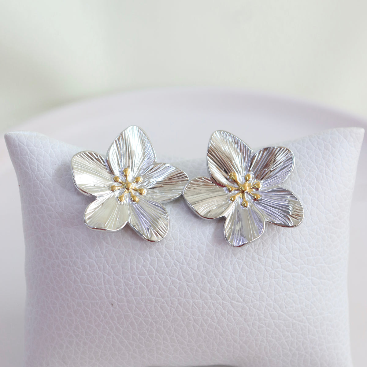 Studs Flor