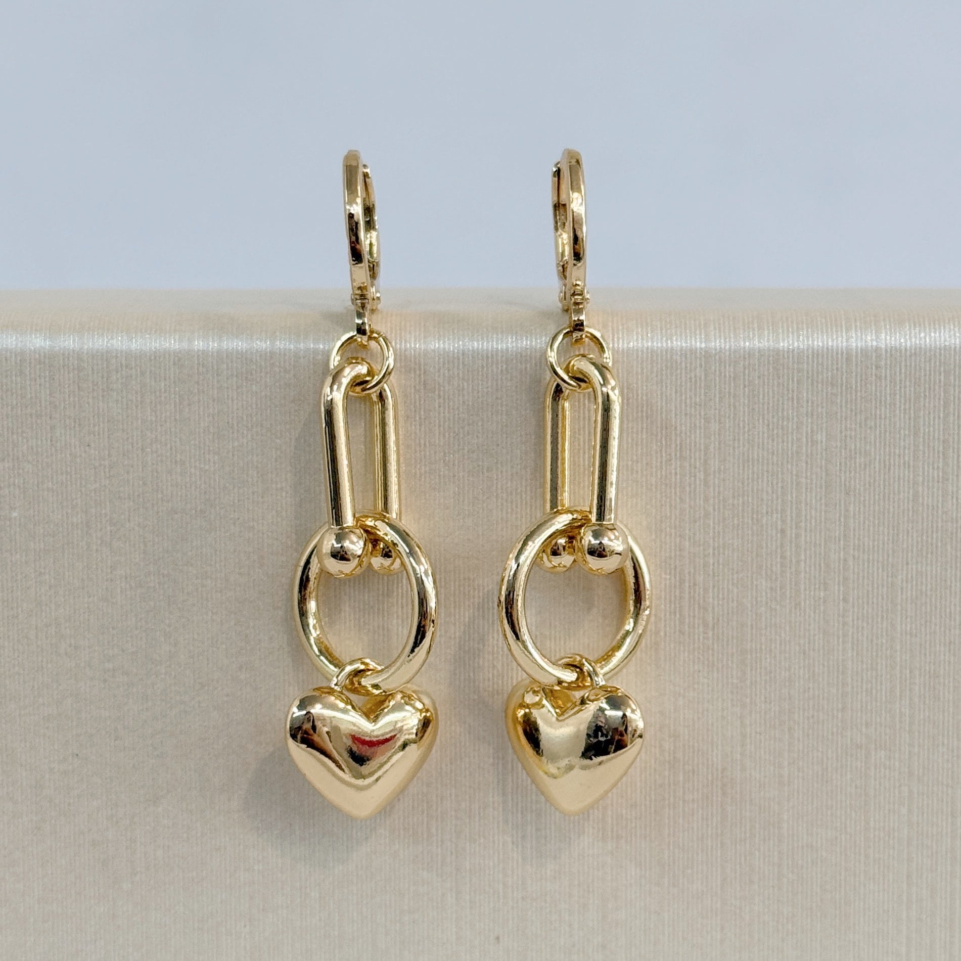 Aretes Largos Eslabones Corazón