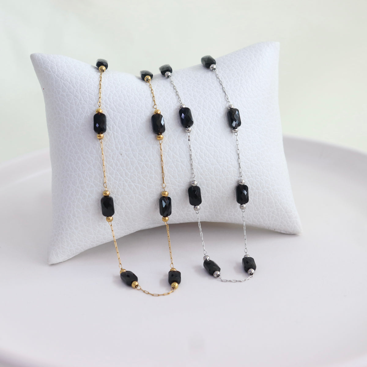 Collar Cristales Negros