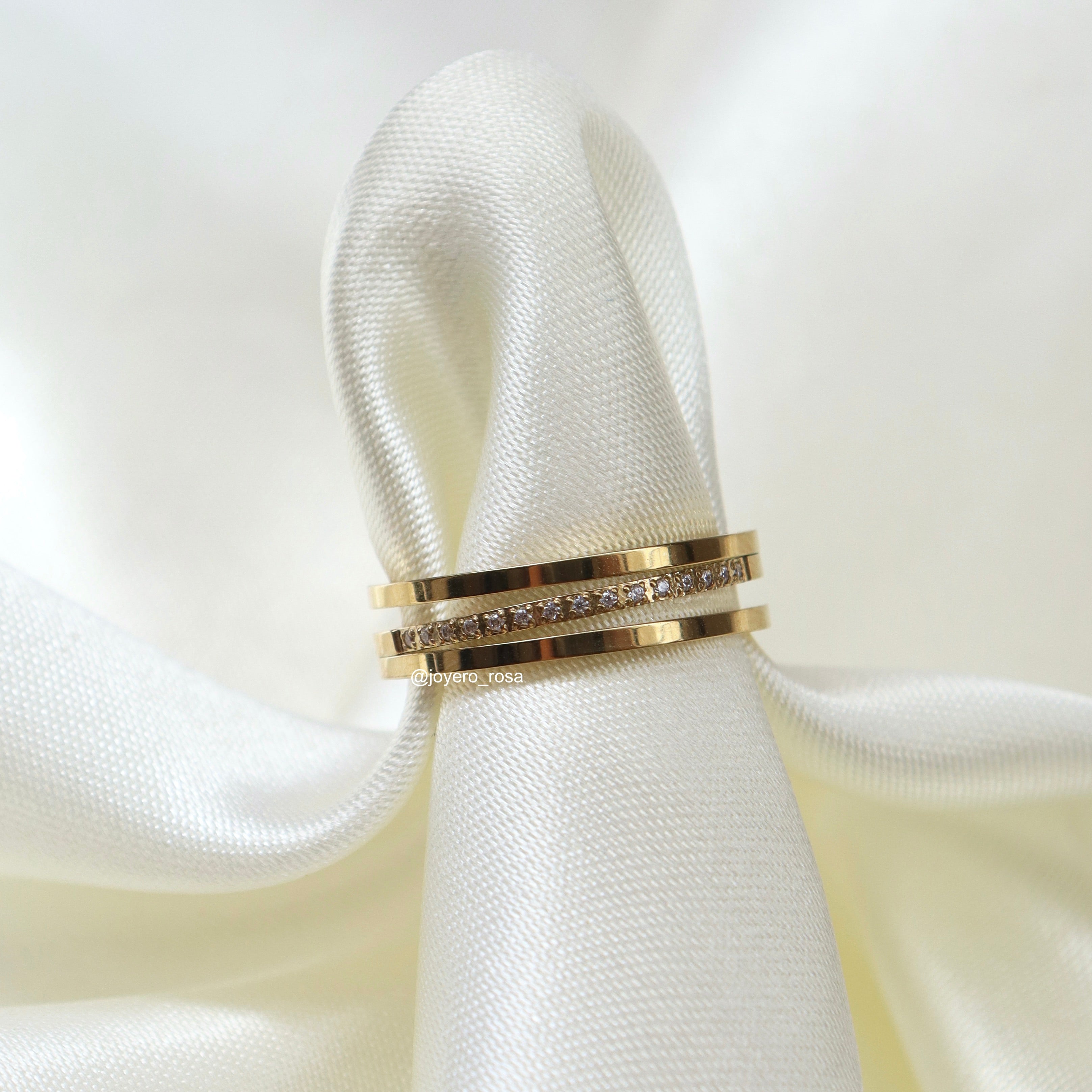 Anillo Línea de Cristales