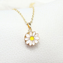 Cargar imagen en el visor de la galería, Collar Flor Anti Estrés

