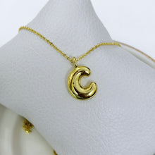 Cargar imagen en el visor de la galería, Collar Ajustable Inicial Burbuja
