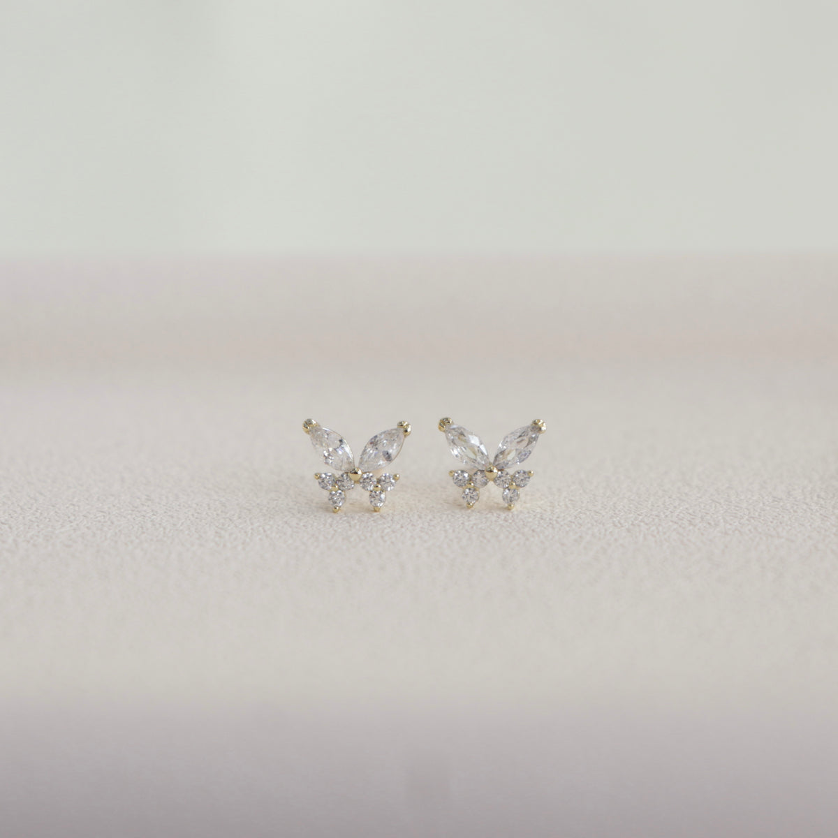 Studs Mariposas
