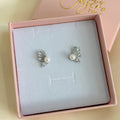 Studs Ala Mariposa con Perla