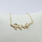 Collar Hojas