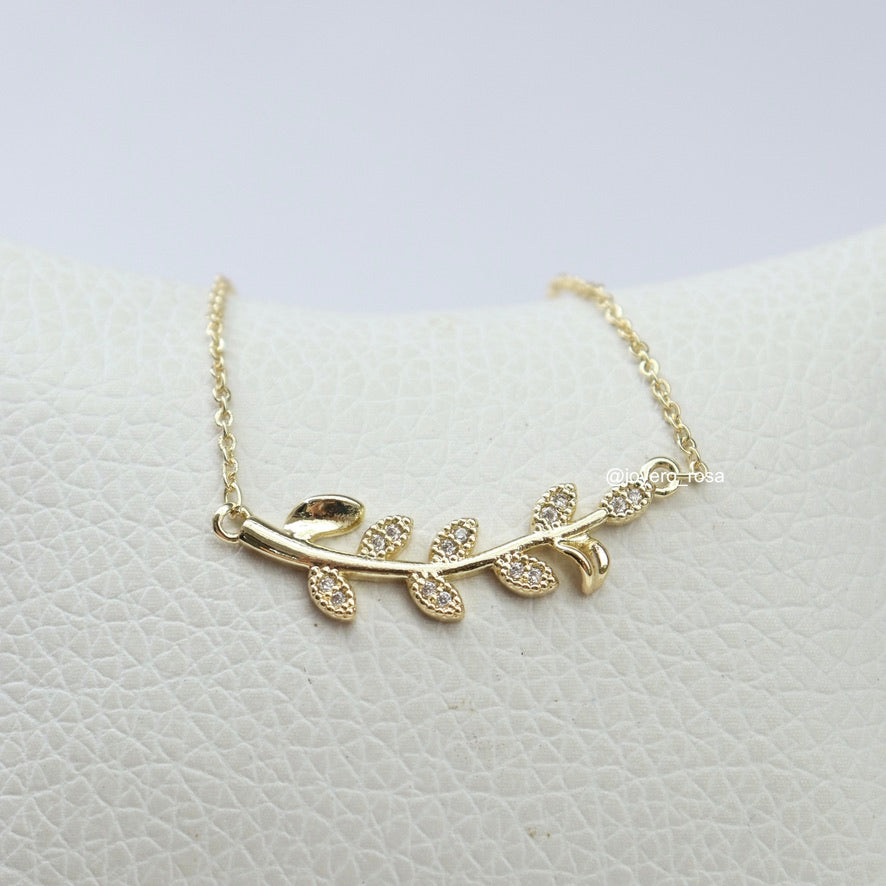 Collar Hojas