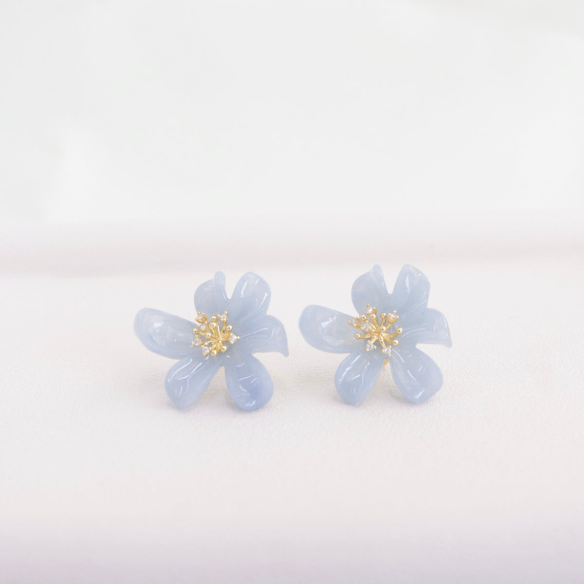 Studs Flor Celeste