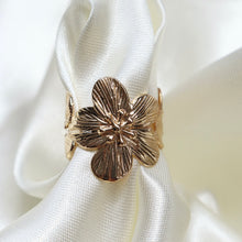 Cargar imagen en el visor de la galería, Anillo Flor

