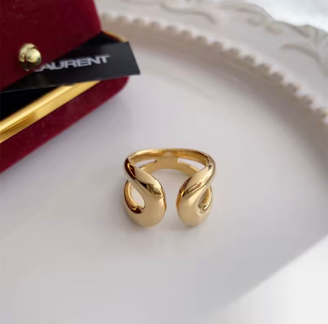 Anillo Martina