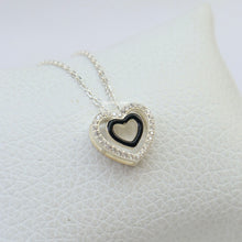 Cargar imagen en el visor de la galería, Collar Corazón
