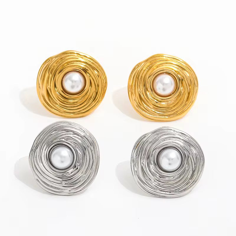 Studs Nido con Perla