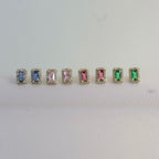Studs Baguette Color Borde de Brillos