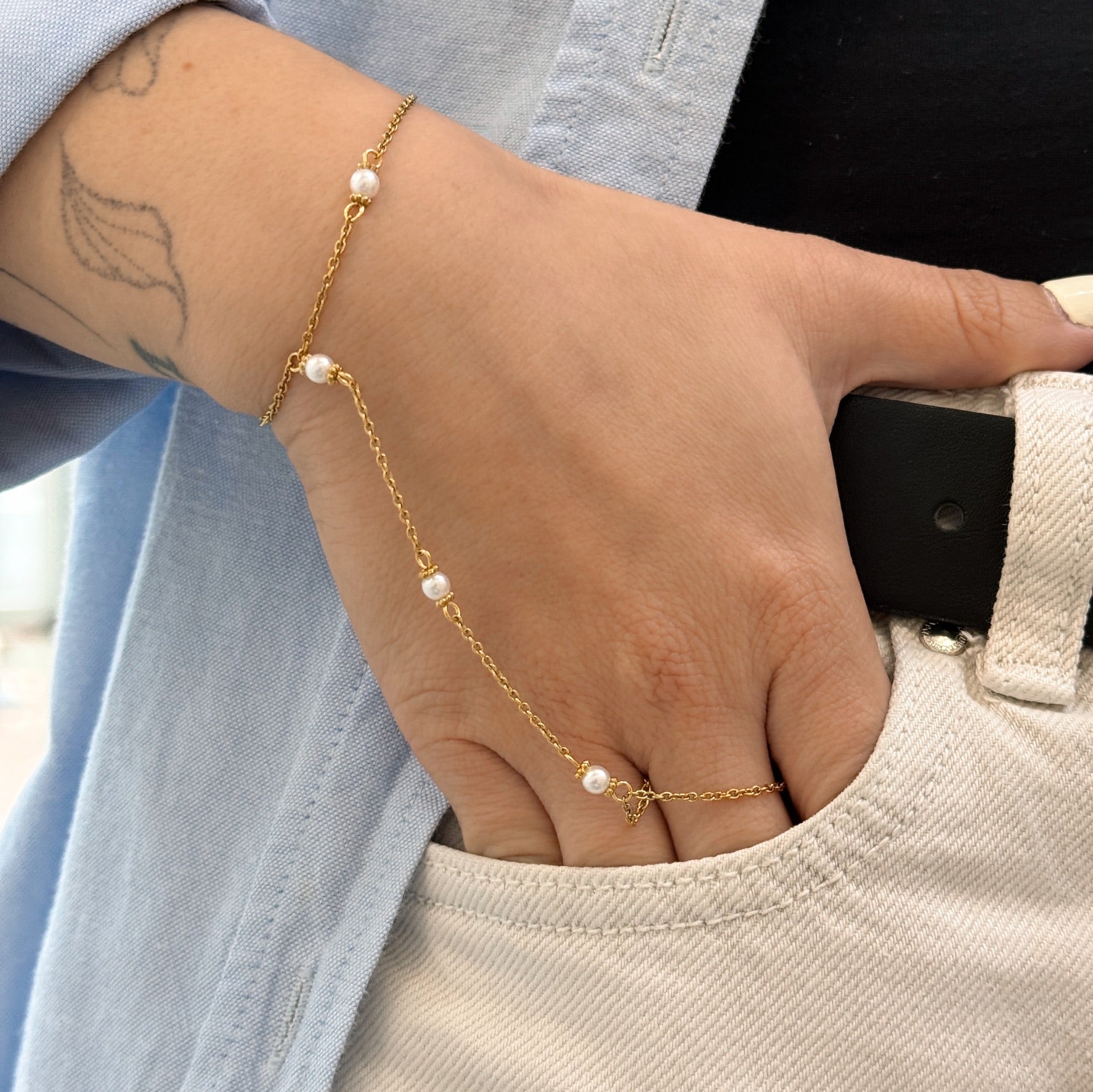 Hand Chain Perlas