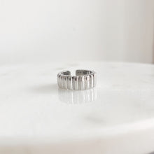 Cargar imagen en el visor de la galería, Anillo Octavia Plateado

