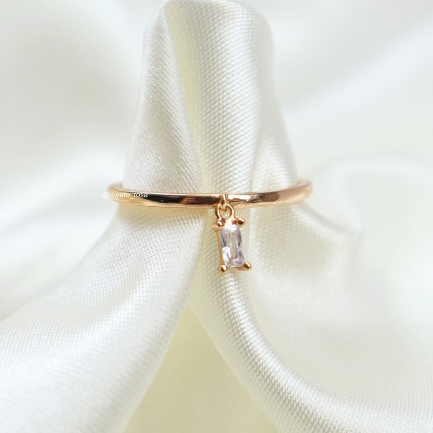 Anillo Baguette Colgante