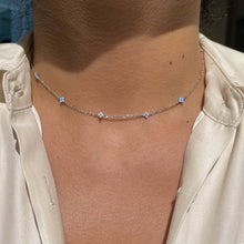 Cargar imagen en el visor de la galería, Collar Blue Blossom Plateado
