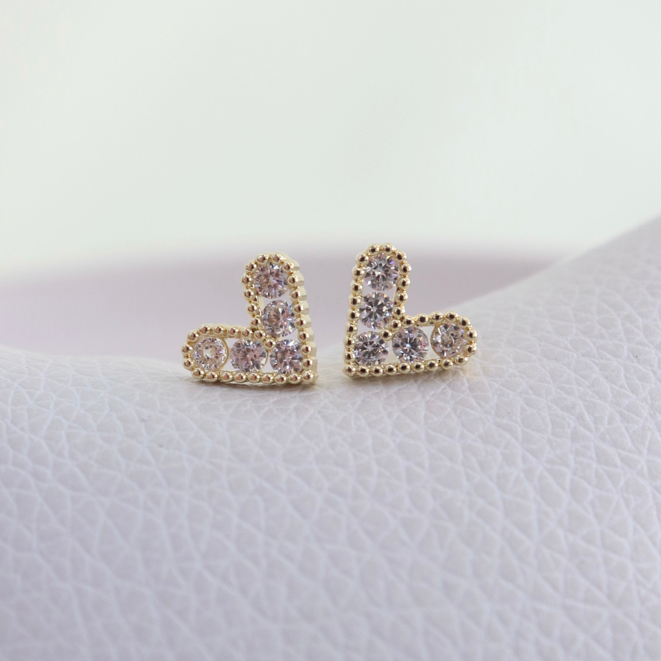 Studs Corazón