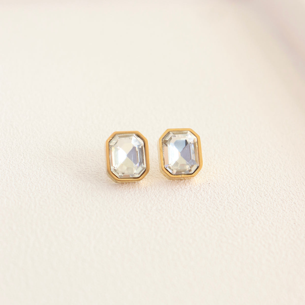 Studs Cristal Rectangular