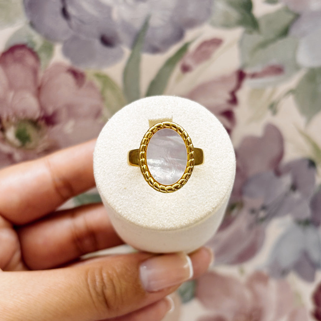 Anillo Ovalado Nácar