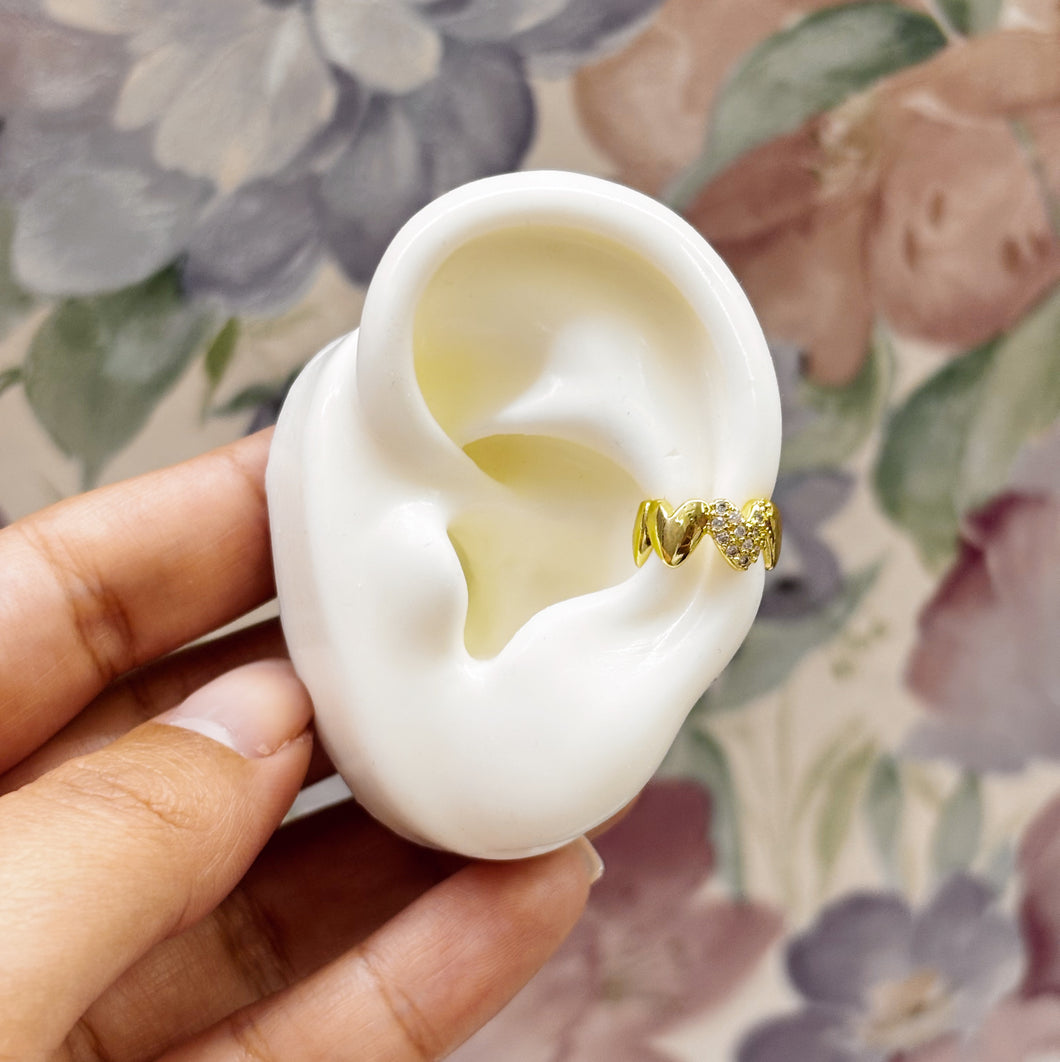 Earcuff Corazones
