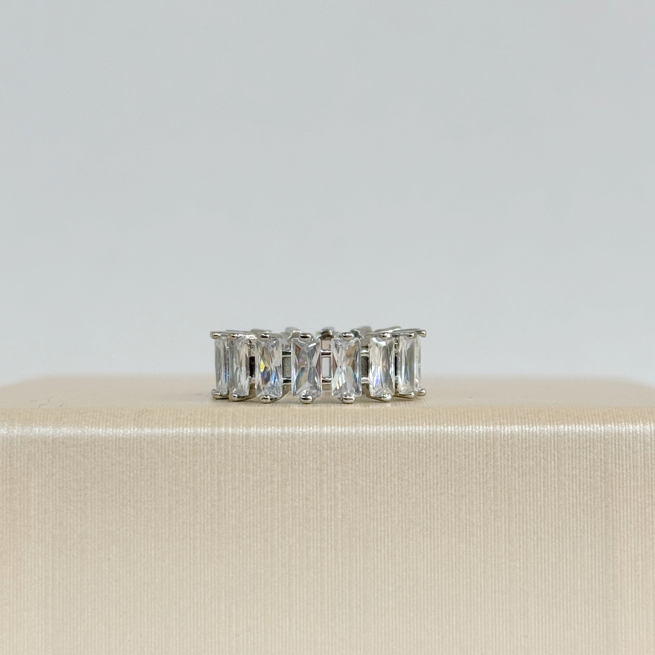 Anillo Cristales Baguette