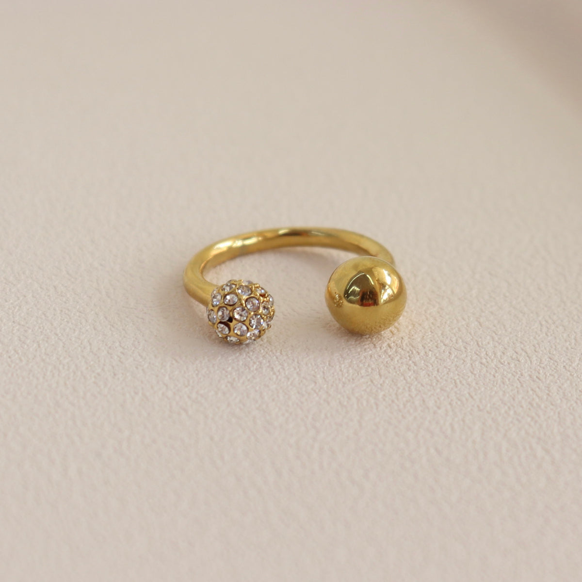 Anillo Bolitas