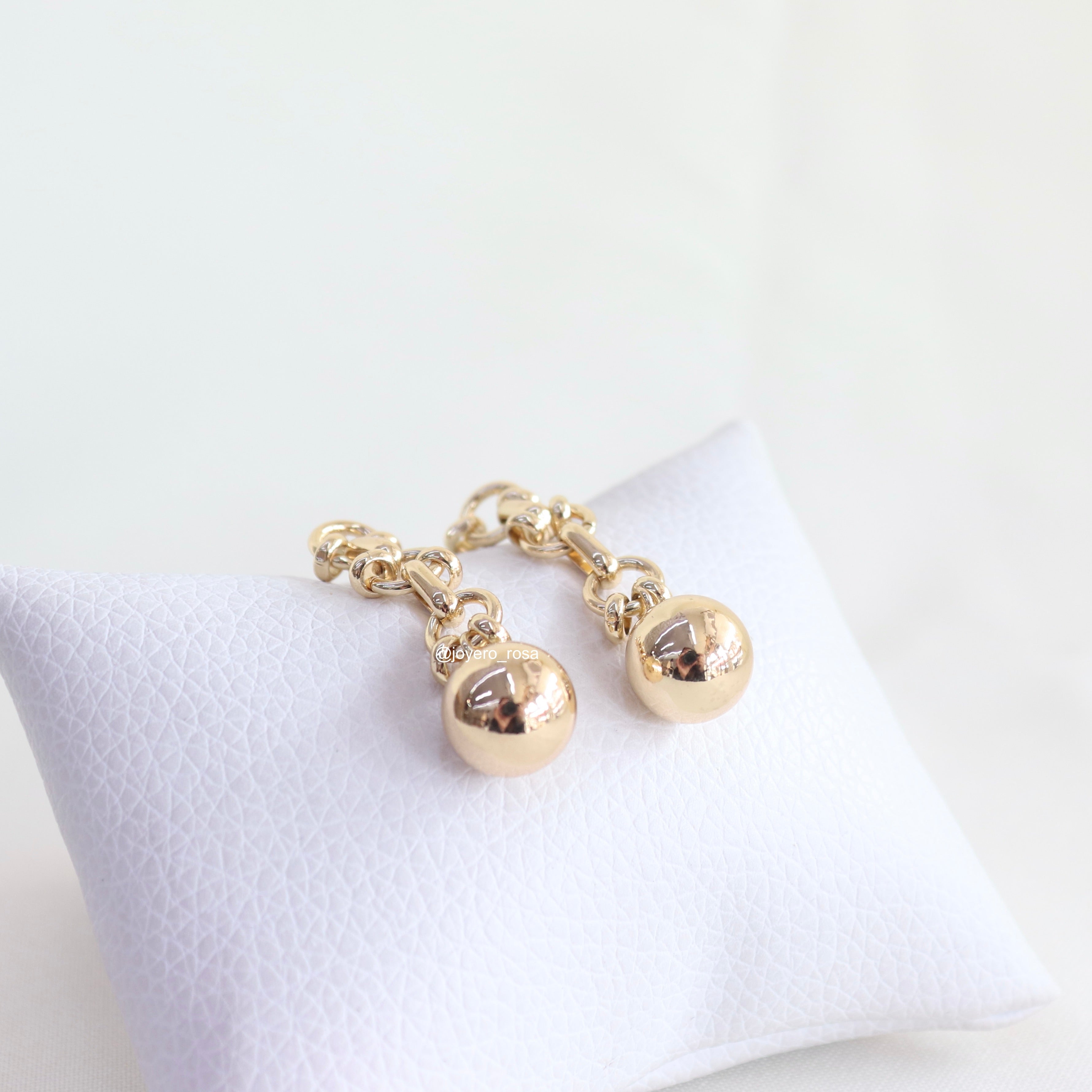 Aretes Largos Eslabones Bolita