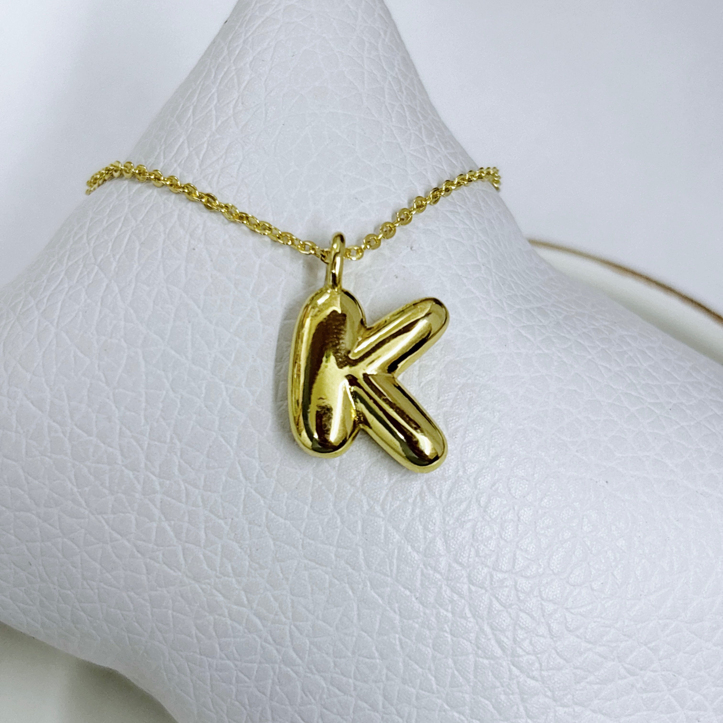 Collar Ajustable Inicial Burbuja