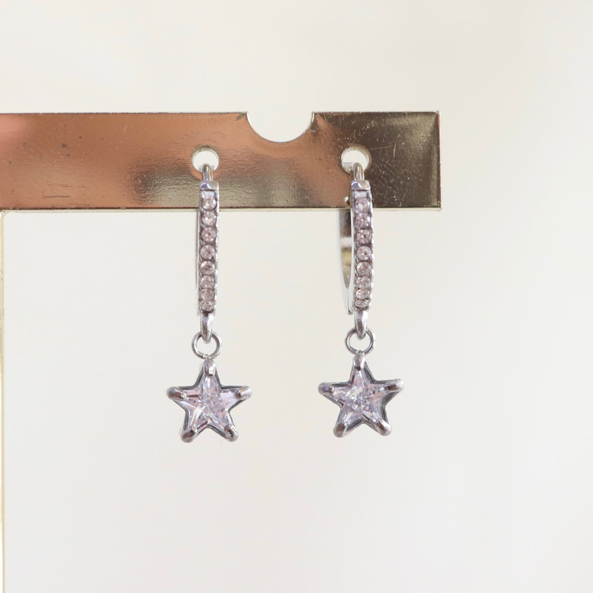 Dangles Estrella
