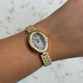 Reloj Ovalado