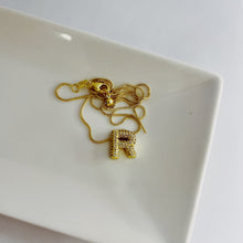 Cargar imagen en el visor de la galería, Collar Ajustable Inicial Pavé Chunky
