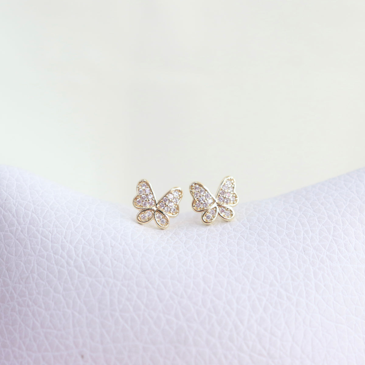 Studs Mariposa