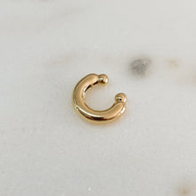 Cargar imagen en el visor de la galería, Earcuff Básico Dorado
