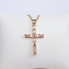 Collar Cruz con Cristales Rosados