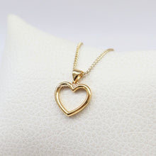 Cargar imagen en el visor de la galería, Collar Corazón Abierto
