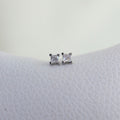 Studs Chispa Cuadrada